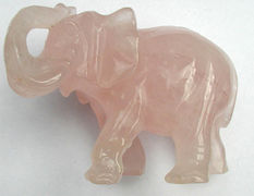 Elephant figure in rose quartz