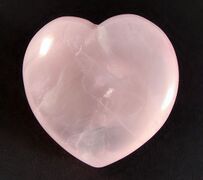 Rose quartz heart